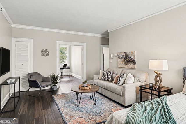 21 Peachtree Memorial Drive NW 8, Atlanta, GA 30309