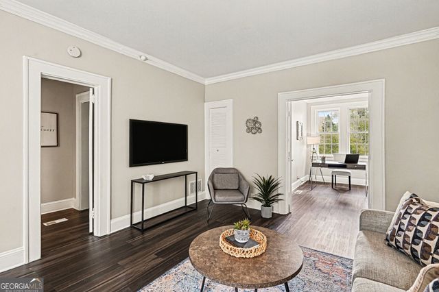 21 Peachtree Memorial Drive NW 8, Atlanta, GA 30309