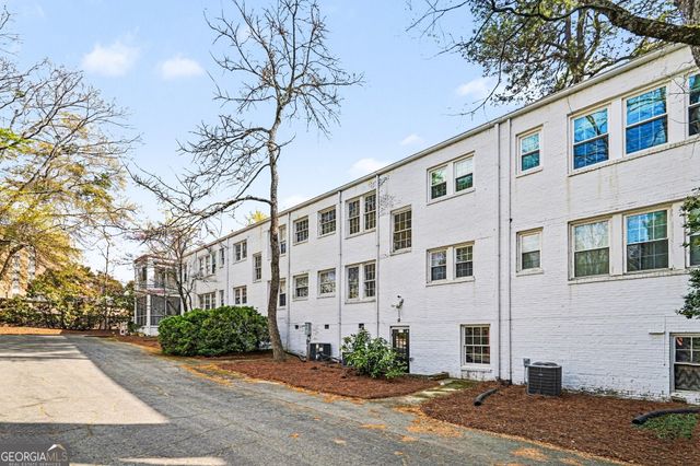 21 Peachtree Memorial Drive NW 8, Atlanta, GA 30309