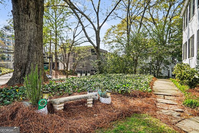 21 Peachtree Memorial Drive NW 8, Atlanta, GA 30309