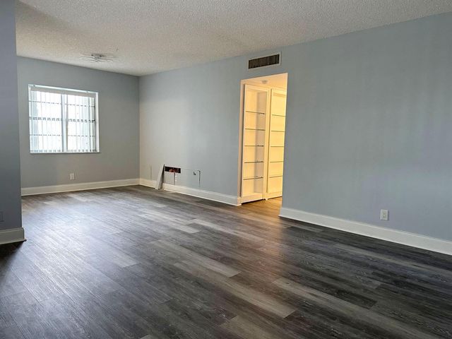 100 Royal Palm Way 2010, Boca Raton, FL 33432
