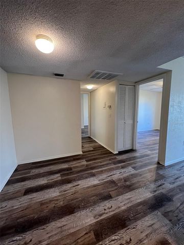 6043 VILLAGE CIRCLE 6043, Orlando, FL 32822