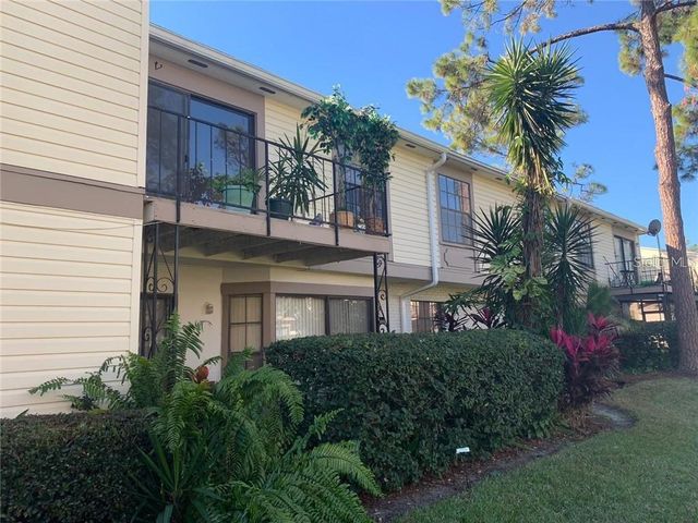 6043 VILLAGE CIRCLE 6043, Orlando, FL 32822
