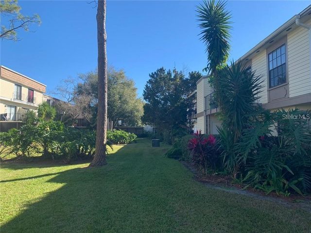 6043 VILLAGE CIRCLE 6043, Orlando, FL 32822