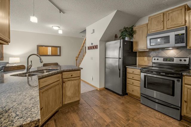 12822 Echo Lane, Apple Valley, MN 55124
