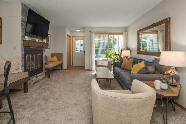 12822 Echo Lane, Apple Valley, MN 55124