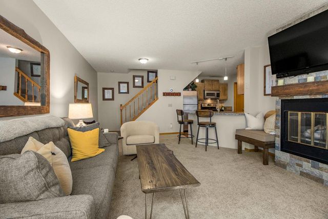 12822 Echo Lane, Apple Valley, MN 55124