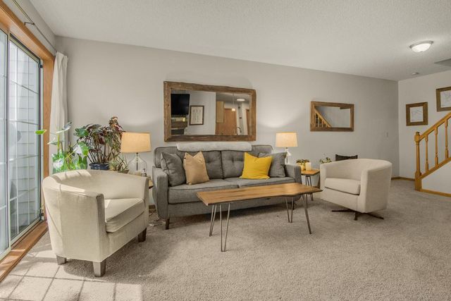 12822 Echo Lane, Apple Valley, MN 55124