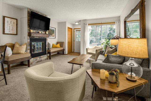 12822 Echo Lane, Apple Valley, MN 55124