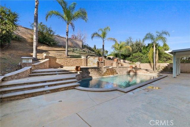 1607 Spyglass, Corona, CA 92883