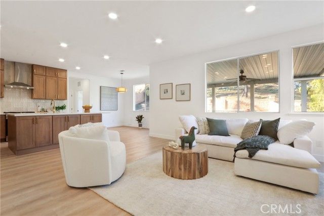 1607 Spyglass, Corona, CA 92883