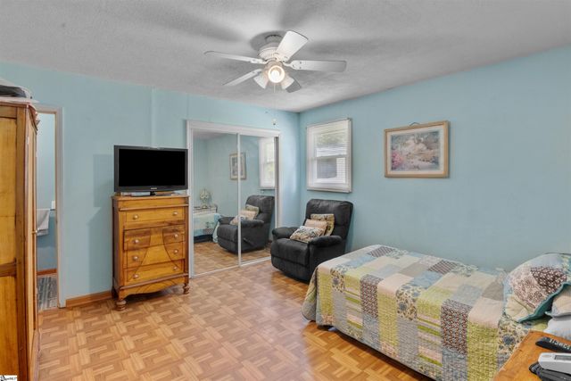 120 Jay Drive, Greenville, SC 29611