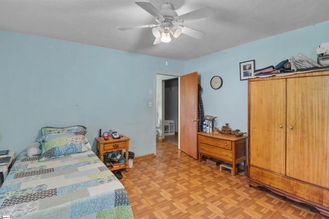 120 Jay Drive, Greenville, SC 29611