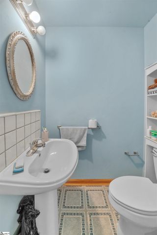120 Jay Drive, Greenville, SC 29611