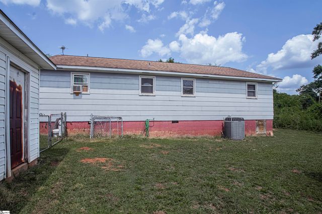 120 Jay Drive, Greenville, SC 29611