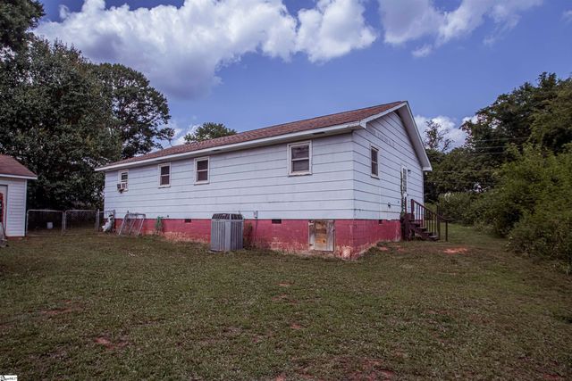 120 Jay Drive, Greenville, SC 29611
