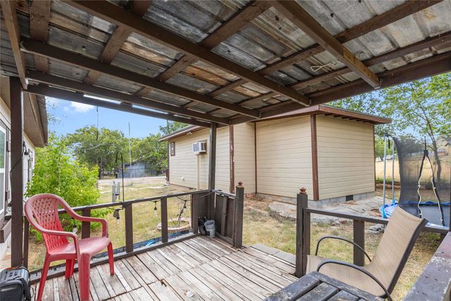 1005 S Mary Street, Comanche, TX 76442