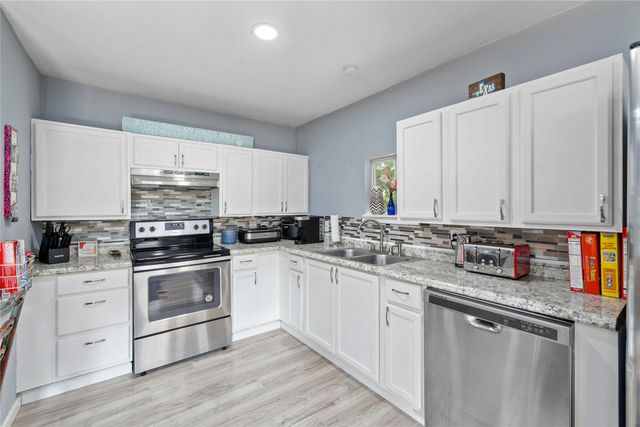 1005 S Mary Street, Comanche, TX 76442