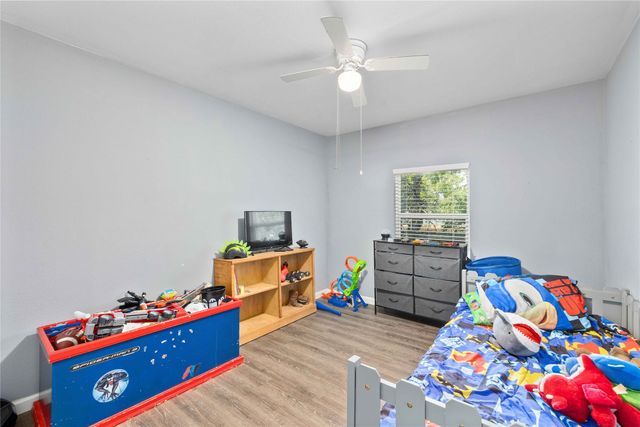 1005 S Mary Street, Comanche, TX 76442
