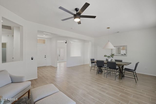 22408 N Las Vegas Drive, Sun City West, AZ 85375