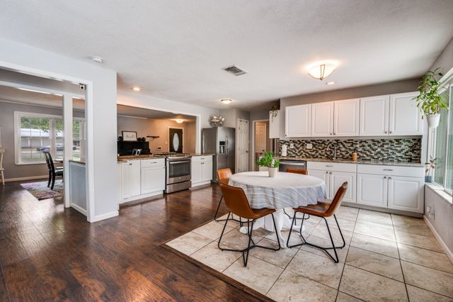 5824 Briarcliff Road, Haltom City, TX 76117