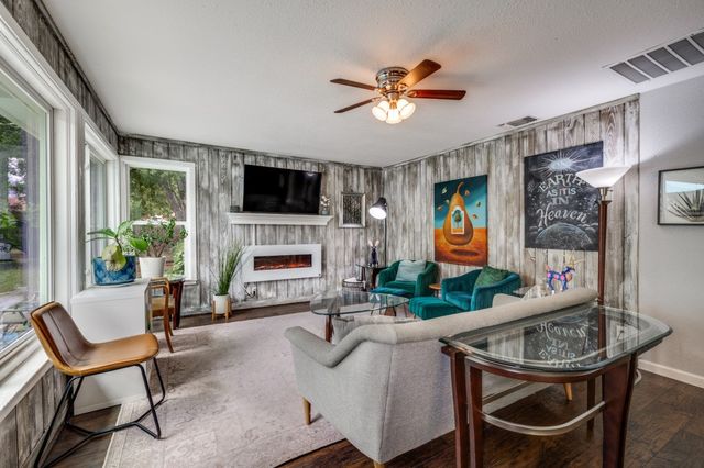 5824 Briarcliff Road, Haltom City, TX 76117