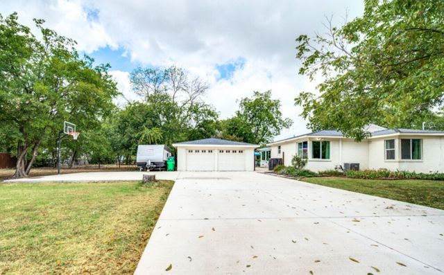 5824 Briarcliff Road, Haltom City, TX 76117