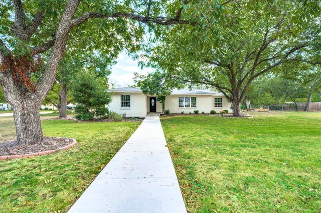 5824 Briarcliff Road, Haltom City, TX 76117