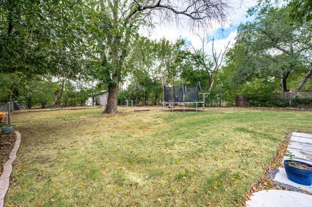 5824 Briarcliff Road, Haltom City, TX 76117