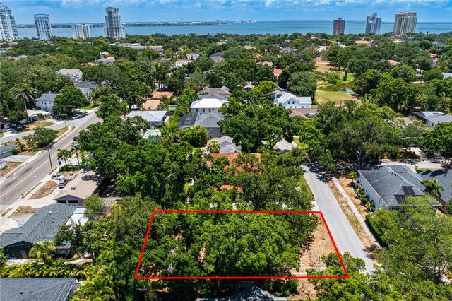 3403 W BAY VILLA AVENUE, Tampa, FL 33611
