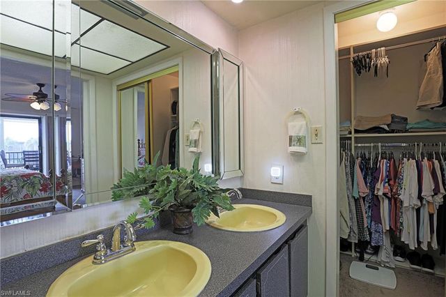 4711 Santa Barbara BLVD 4, Cape Coral, FL 33914