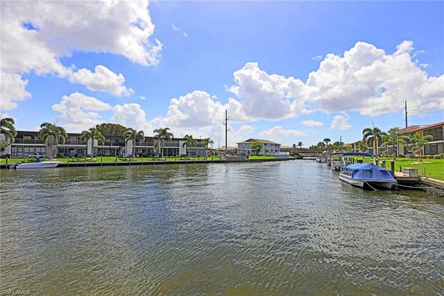 4711 Santa Barbara BLVD 4, Cape Coral, FL 33914