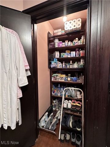 159 Kenilworth Avenue SE, Warren, OH 44483