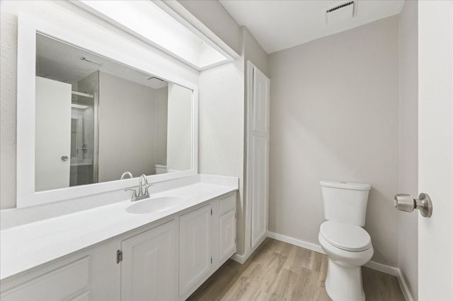 16006 Lost Rock Court, Houston, TX 77598