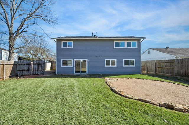 16006 Lost Rock Court, Houston, TX 77598