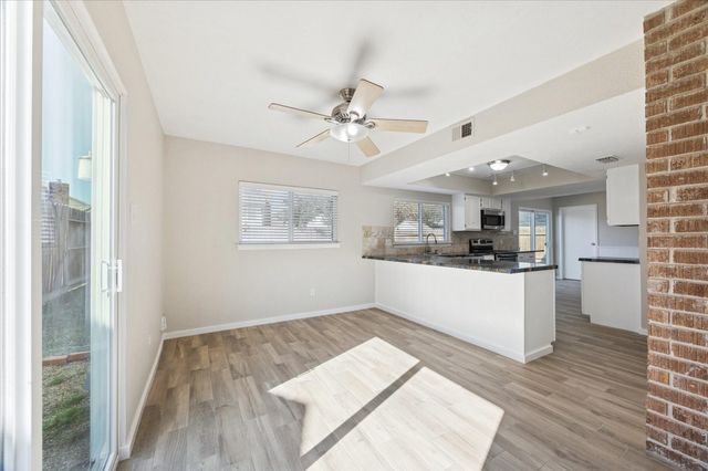 16006 Lost Rock Court, Houston, TX 77598