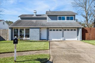 16006 Lost Rock Court, Houston, TX 77598