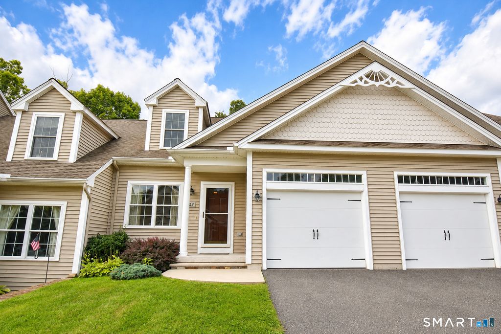 2 Boulderbrook Court 23, Prospect, CT 06712