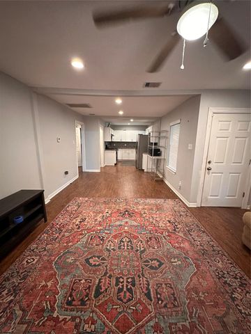 4802 Eppes Street, Houston, TX 77021