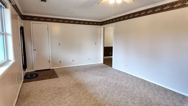 1315 S Crawford Street, Clarksville, AR 72830