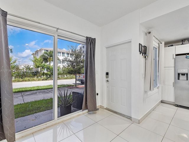 25888 SW 139TH PTH, Homestead, FL 33032