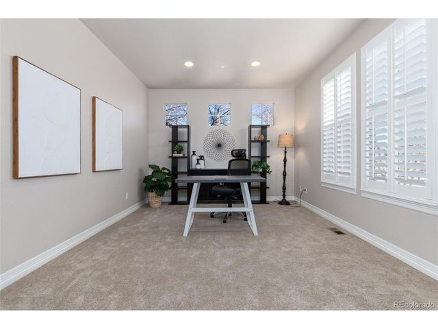 6835 S Robertsdale Way, Aurora, CO 80016