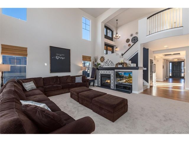 6835 S Robertsdale Way, Aurora, CO 80016