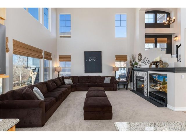 6835 S Robertsdale Way, Aurora, CO 80016