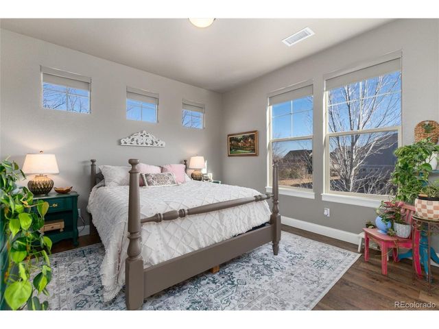 6835 S Robertsdale Way, Aurora, CO 80016