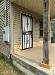 226 N 26th St, Louisville, KY 40212