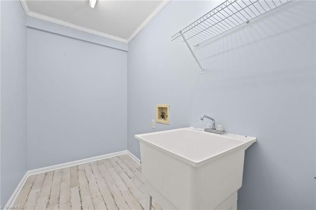 5016 Windermere Drive, Greensboro, NC 27407