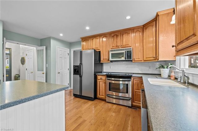 5016 Windermere Drive, Greensboro, NC 27407