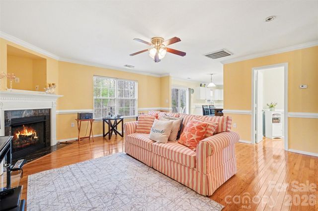 14212 Waterlyn Drive, Charlotte, NC 28278