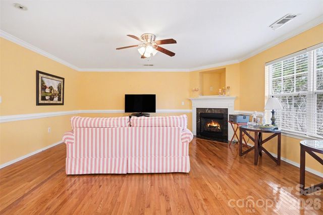 14212 Waterlyn Drive, Charlotte, NC 28278